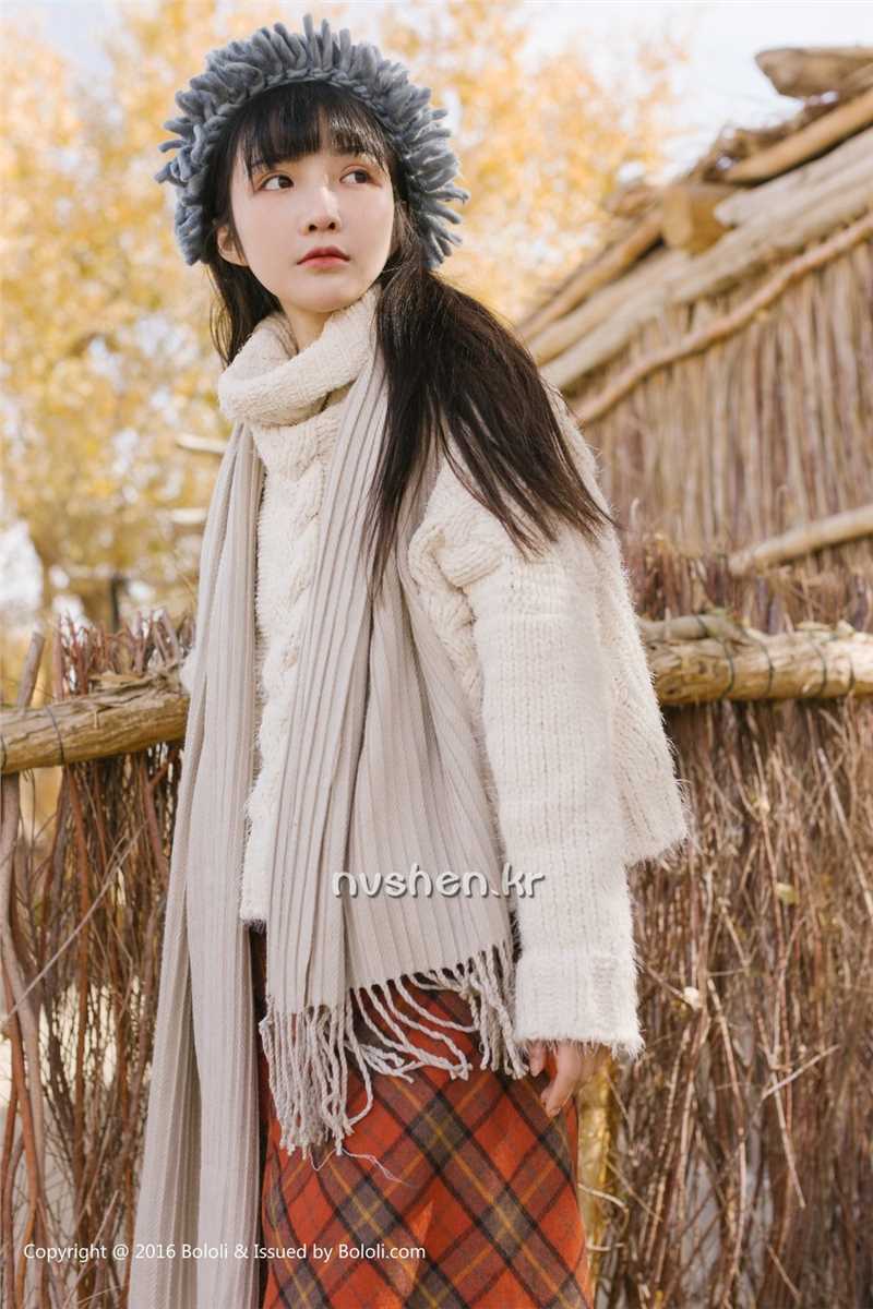 最全唯美清纯美女之应沙漠旅拍图片壁纸