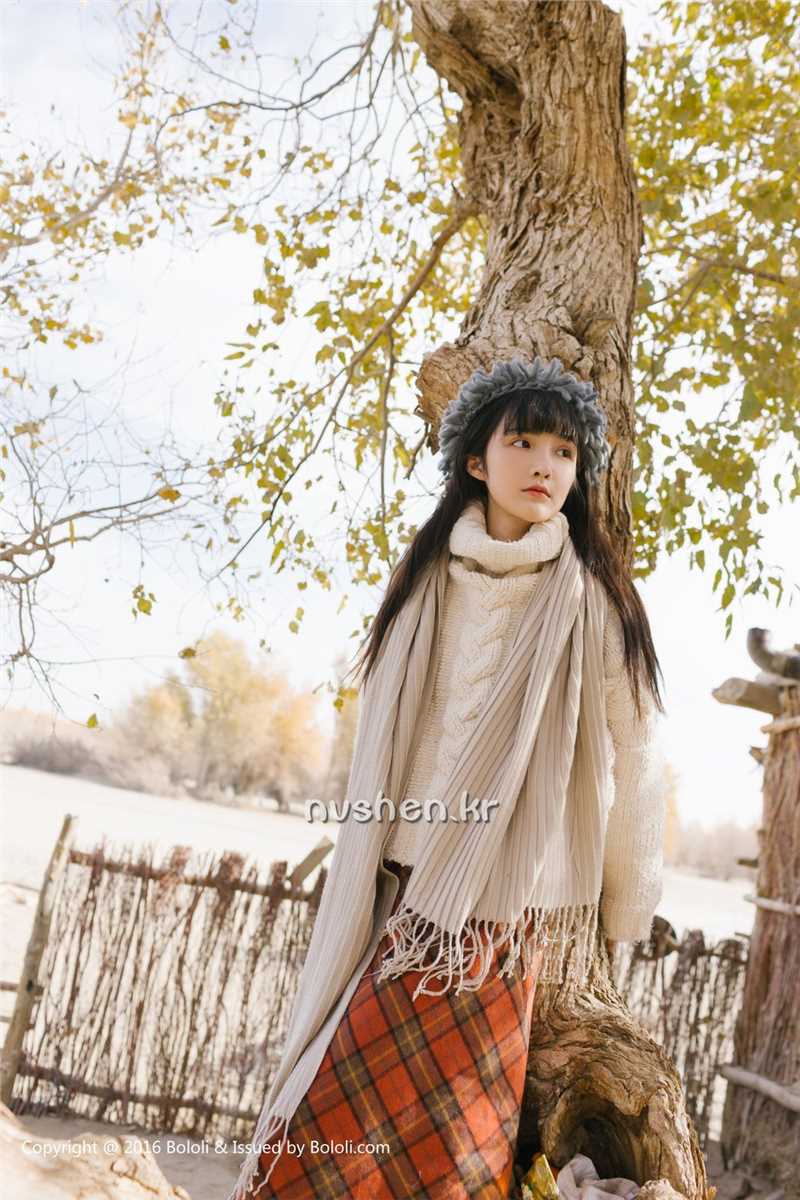 最全唯美清纯美女之应沙漠旅拍图片壁纸