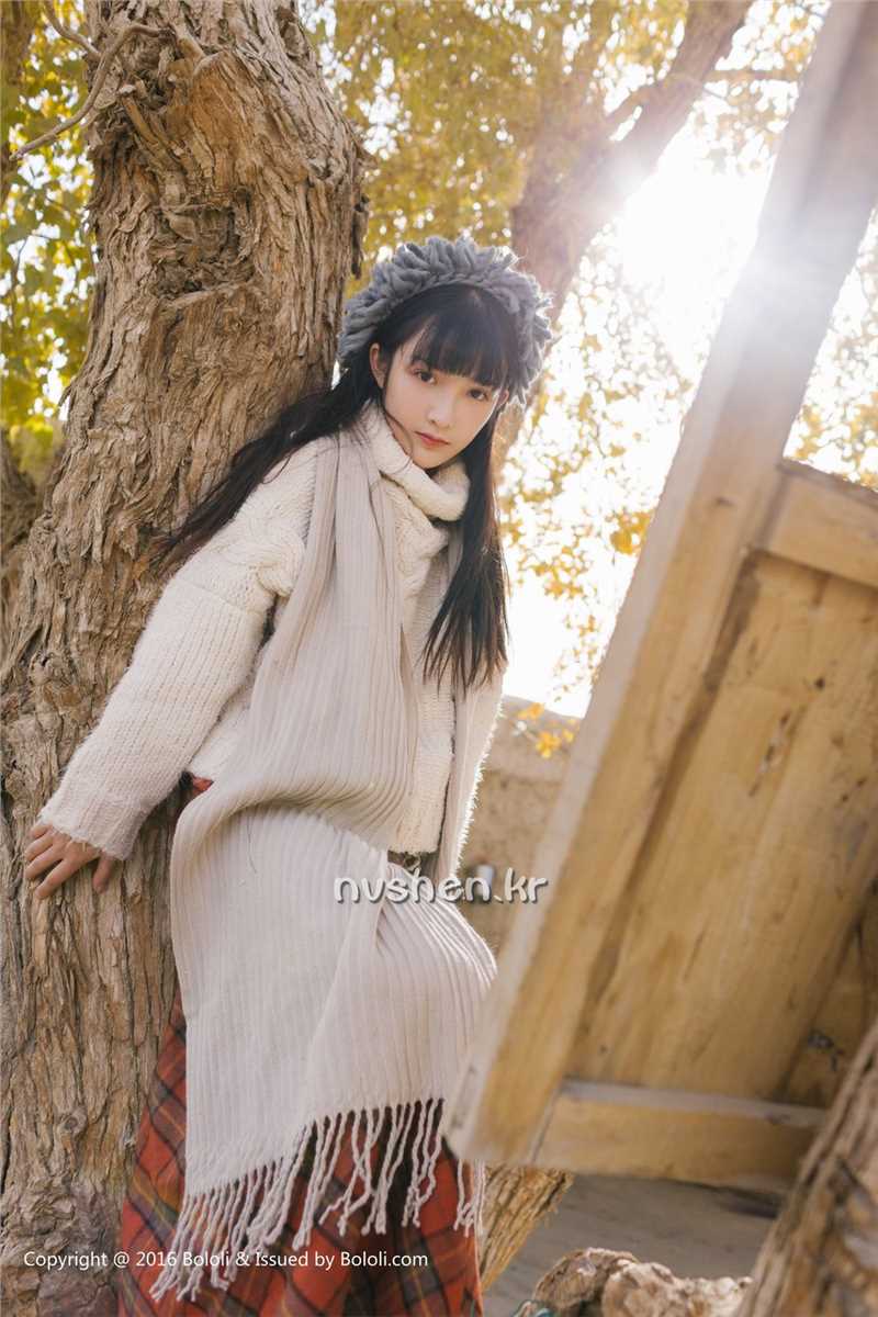 最全唯美清纯美女之应沙漠旅拍图片壁纸