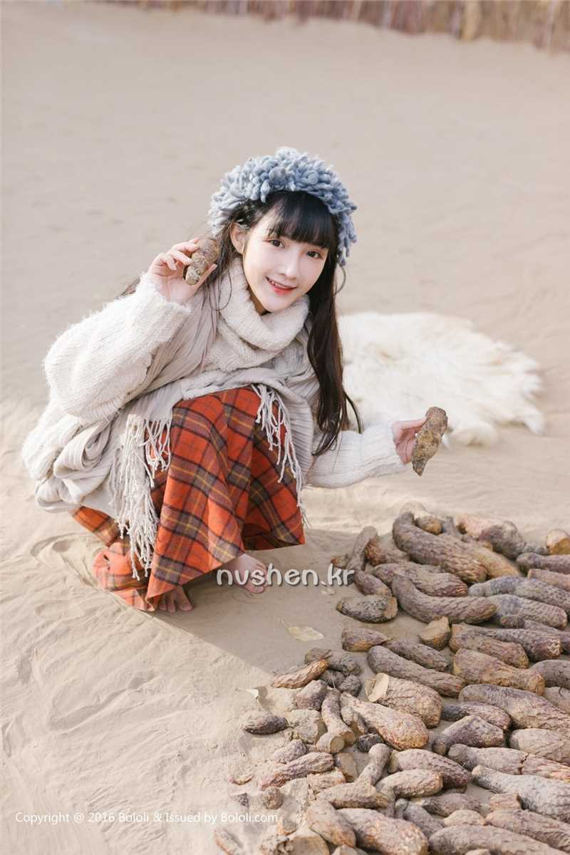 最全唯美清纯美女之应沙漠旅拍图片壁纸