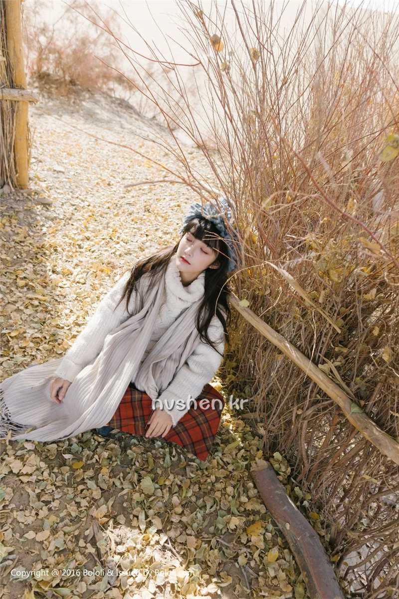 最全唯美清纯美女之应沙漠旅拍图片壁纸