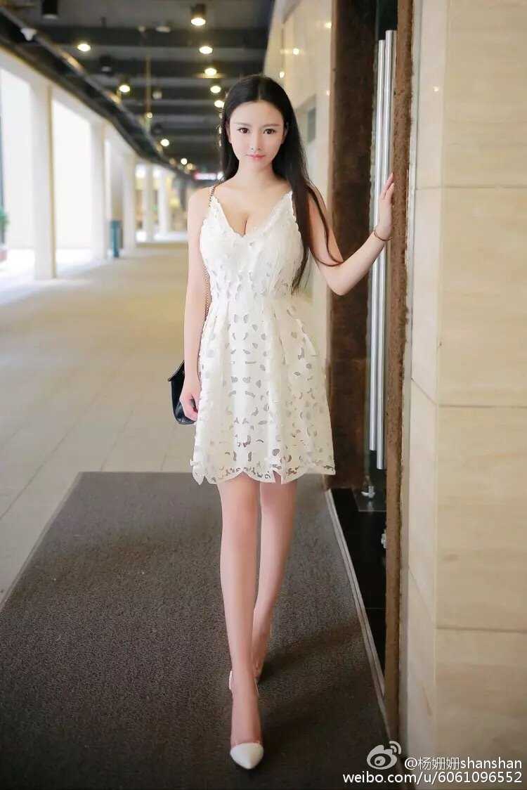 最全清纯美女校花杨珊珊微博清新壁纸