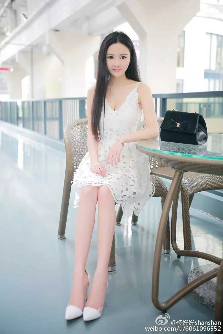 最全清纯美女校花杨珊珊微博清新壁纸