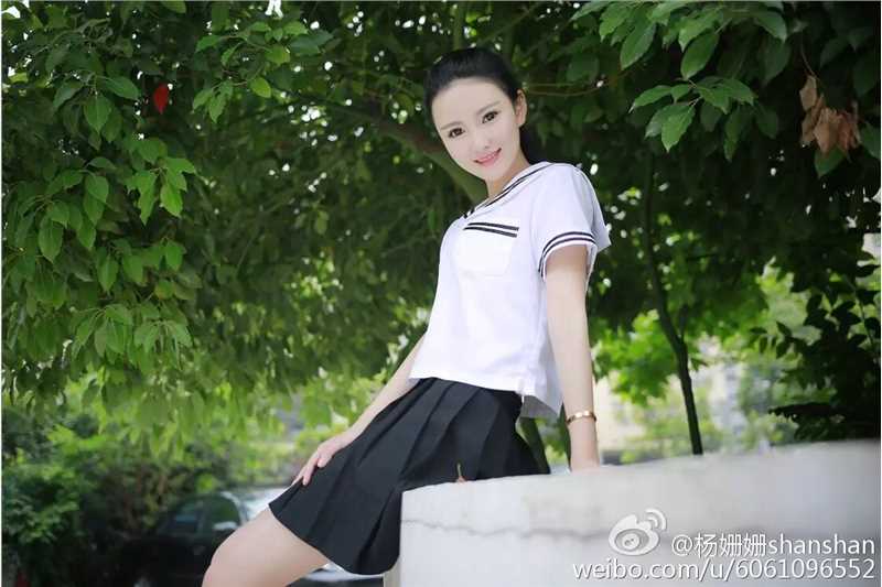 最全清纯美女校花杨珊珊微博清新壁纸