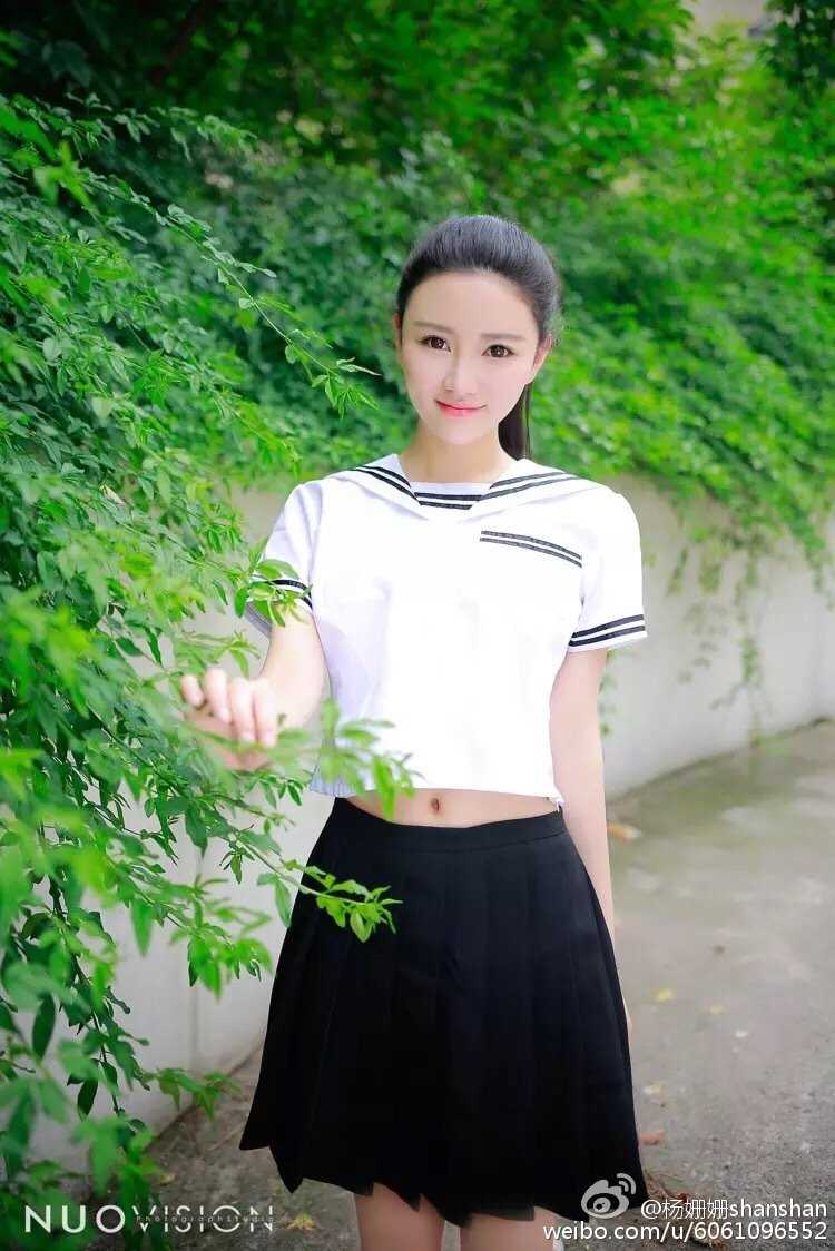 最全清纯美女校花杨珊珊微博清新壁纸