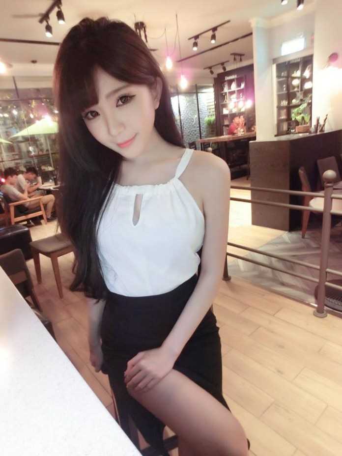 优质甜美系mm范亚璇清纯唯美私拍美图相册