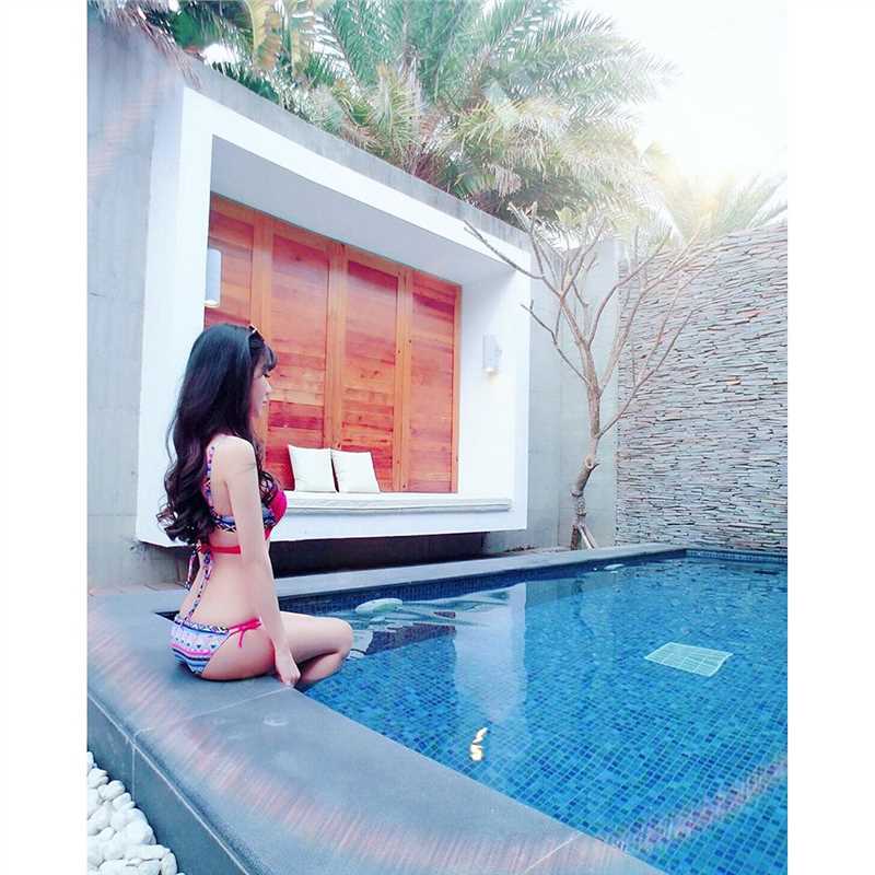 优质甜美系mm范亚璇清纯唯美私拍美图相册