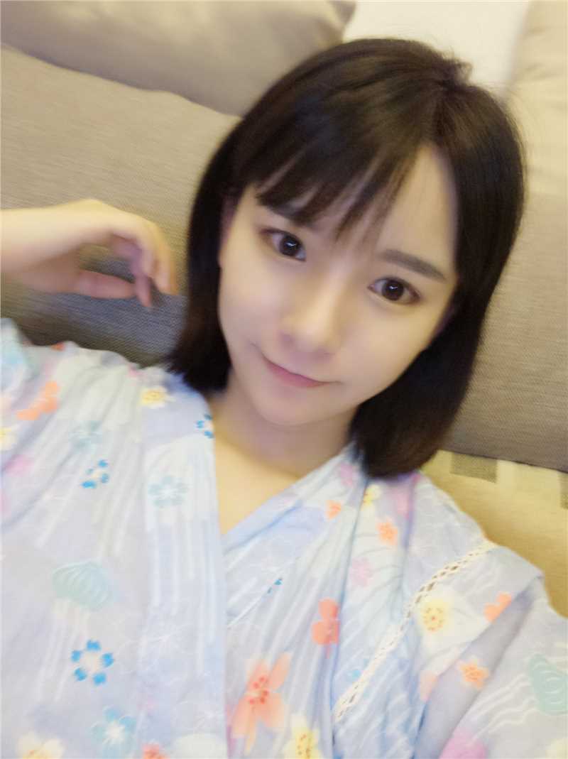高清清纯女主播赵小臭小清新私拍美图图集