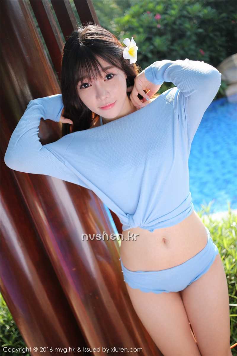 美媛馆清纯秀气女生芝芝Booty甜美旅拍图片