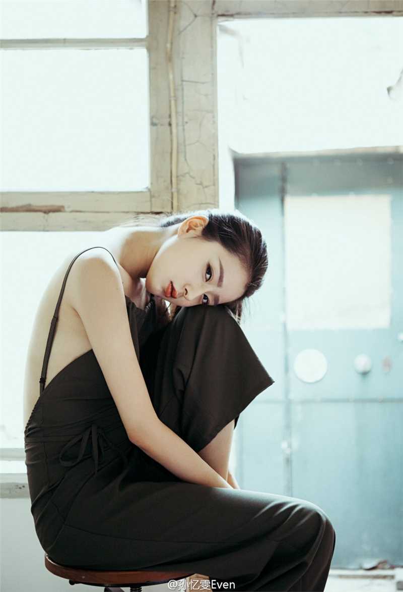 高清清纯美女校花孙忆雯Even唯美图片图集