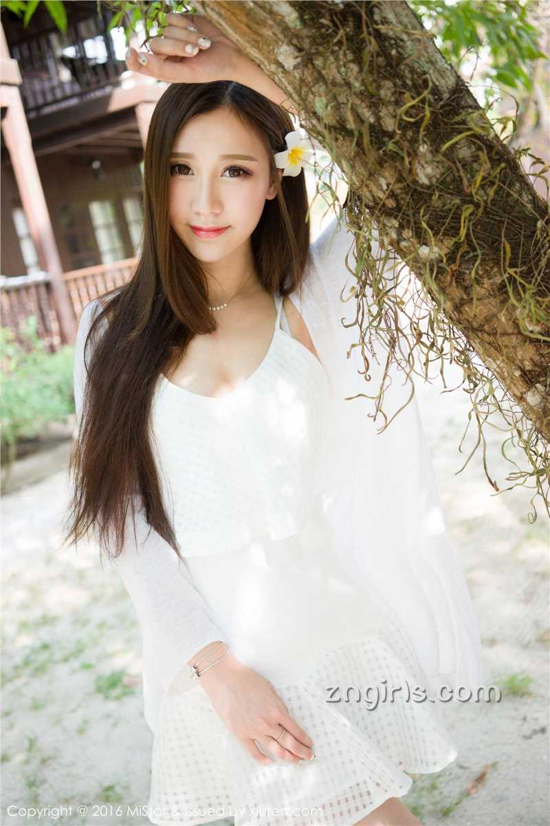 优质魅妍社内地女模特淼淼萌萌哒清纯旅拍相册