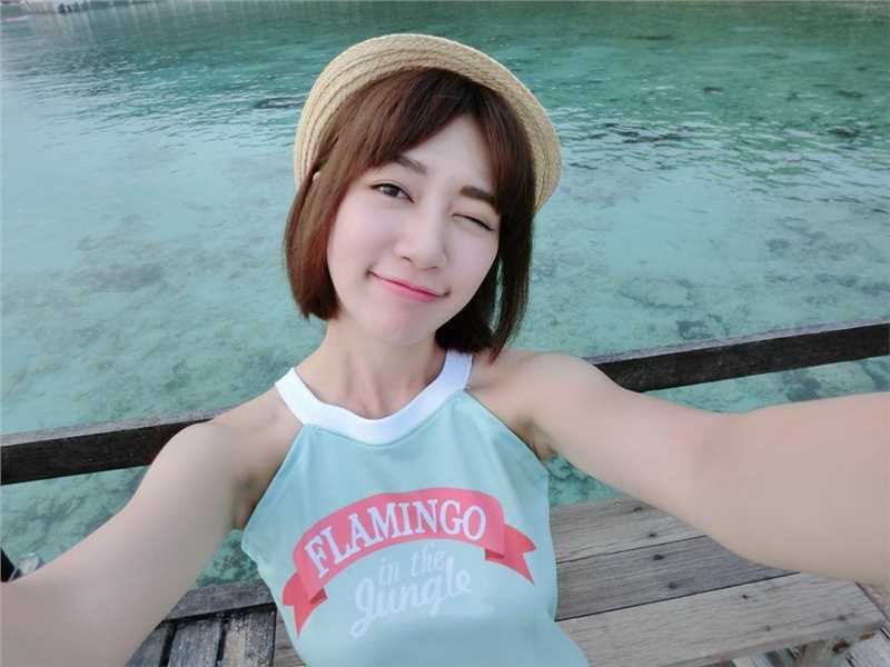 优质台湾美女模特泱泱(吴泱潾)清纯图片