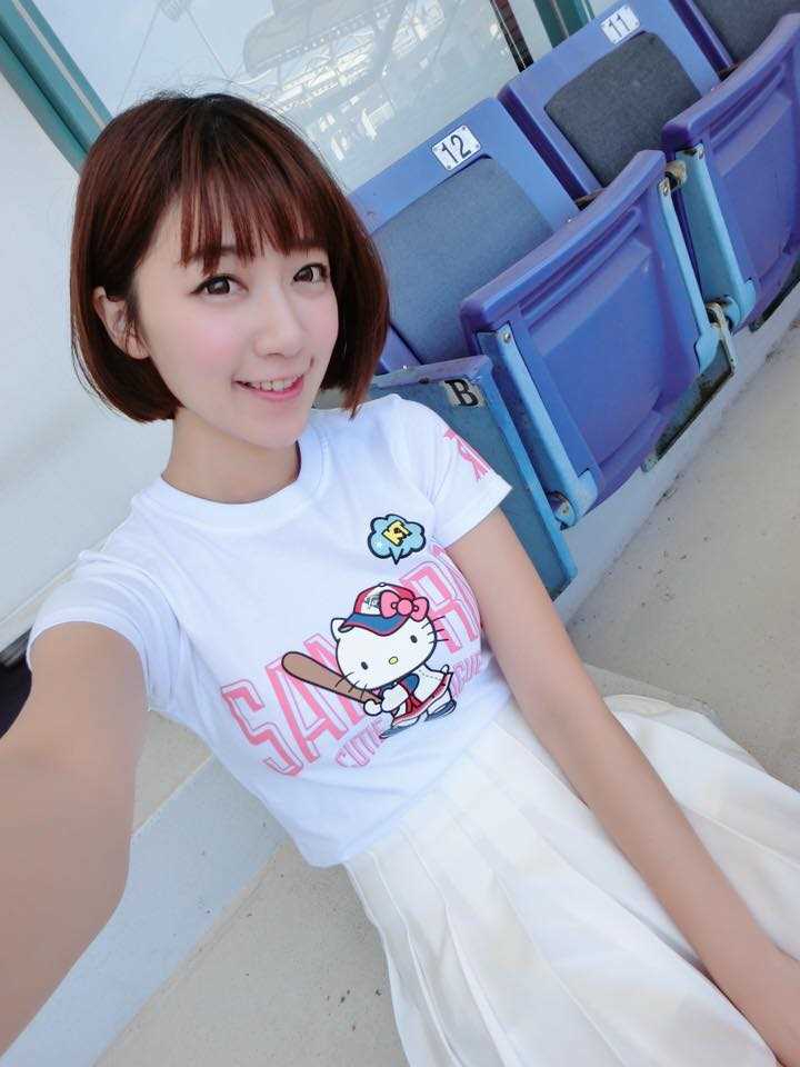 优质台湾美女模特泱泱(吴泱潾)清纯图片