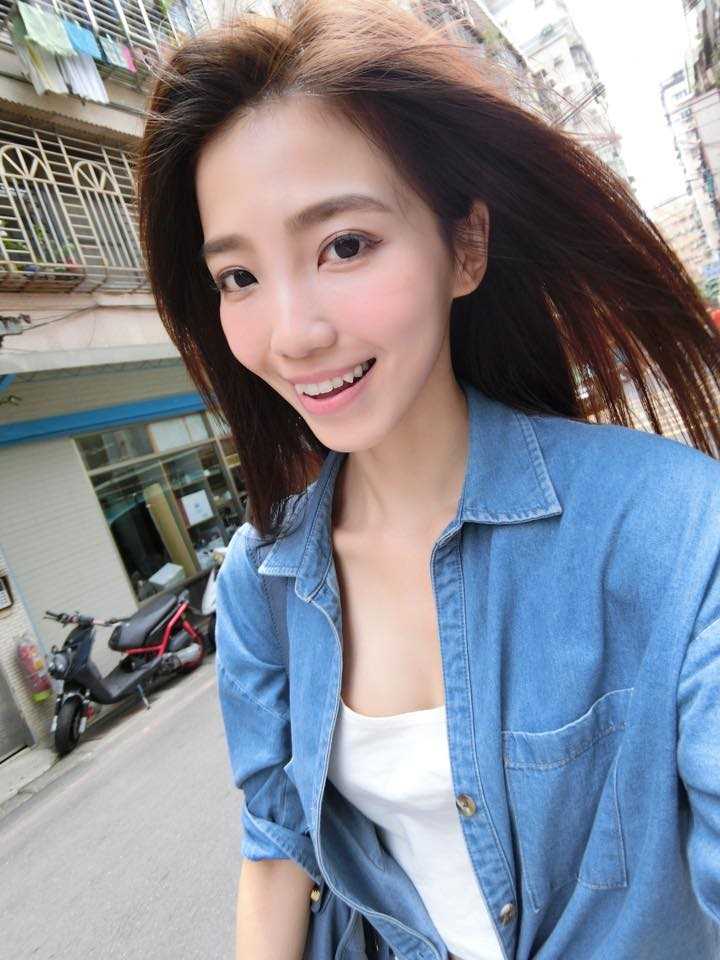 台湾模特陈慈瑜清纯
