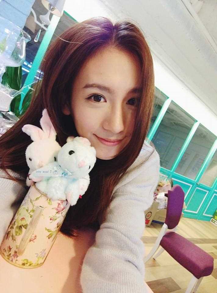 高清台湾气质美女模特蔡昕言清纯私拍合集图集