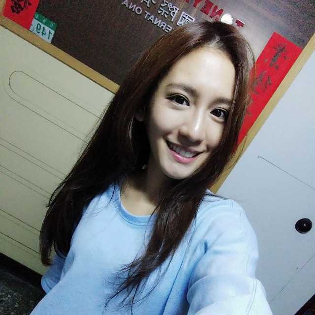 高清台湾气质美女模特蔡昕言清纯私拍合集图集