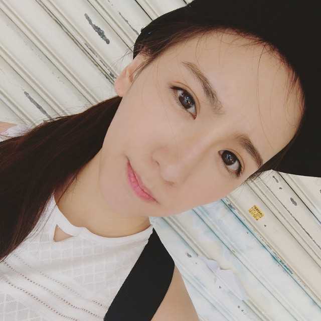 高清台湾气质美女模特蔡昕言清纯私拍合集图集