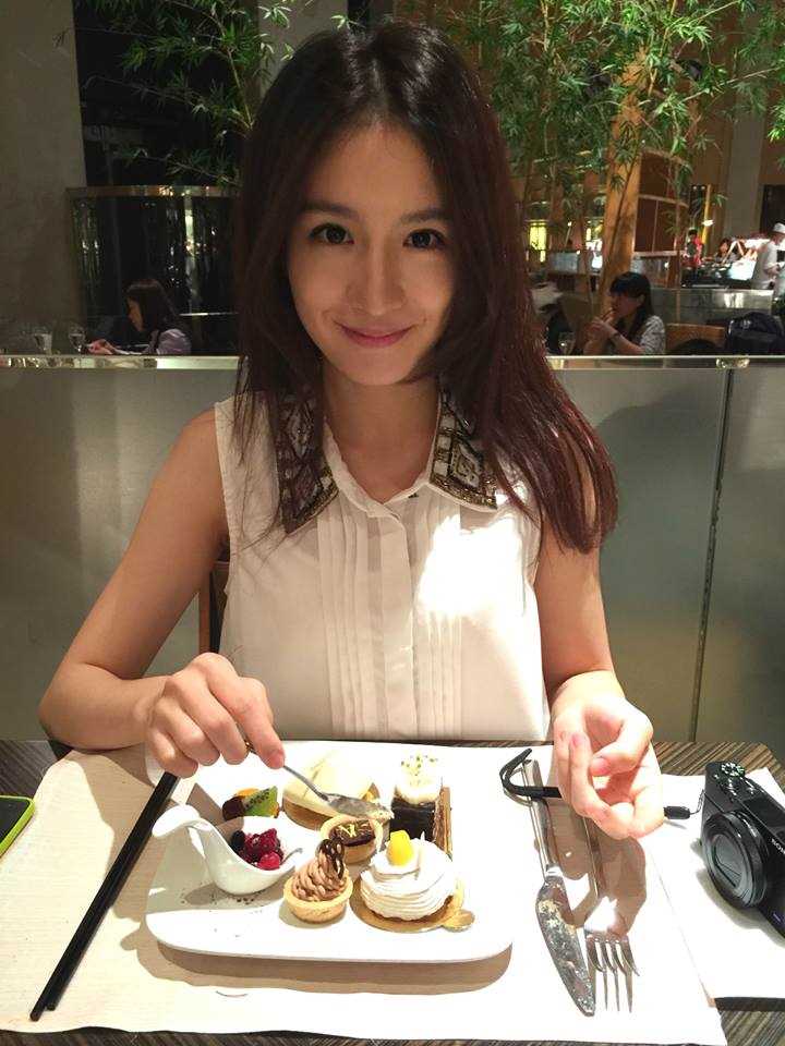 高清台湾气质美女模特蔡昕言清纯私拍合集图集