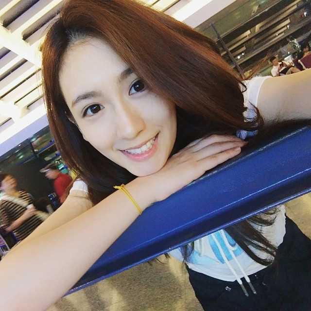 高清台湾气质美女模特蔡昕言清纯私拍合集图集