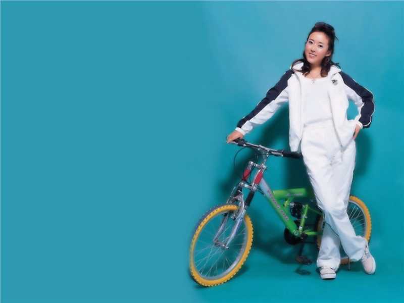 清纯气质美女颜丹晨高清壁纸图片