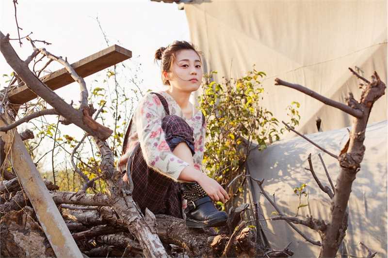 最新唯美清纯美女骑马装帅气图图集