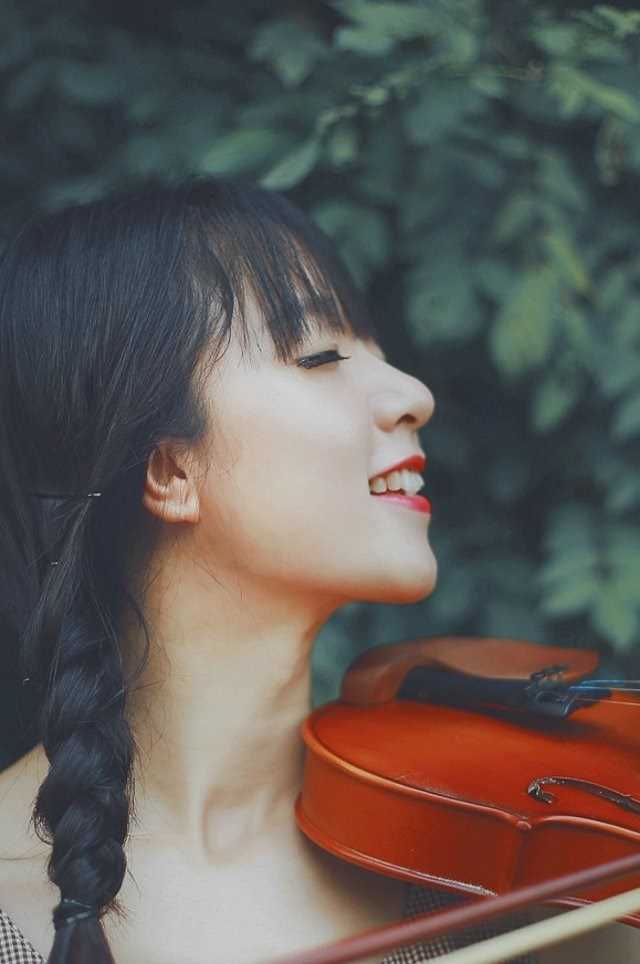 最全文艺音乐少女户外清纯唯美写真壁纸