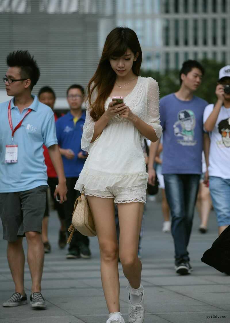 特别专辑清纯美女街头蕾丝裤合集图片