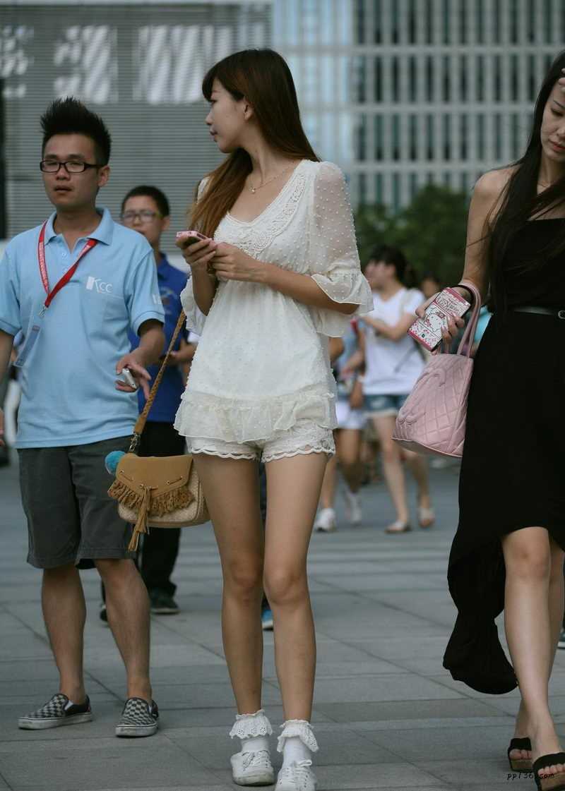 特别专辑清纯美女街头蕾丝裤合集图片