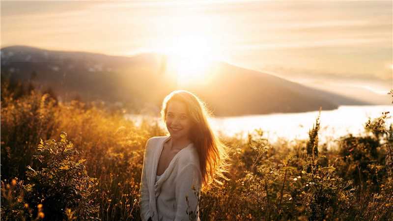 优质清纯阳光美女户外高清壁纸相册