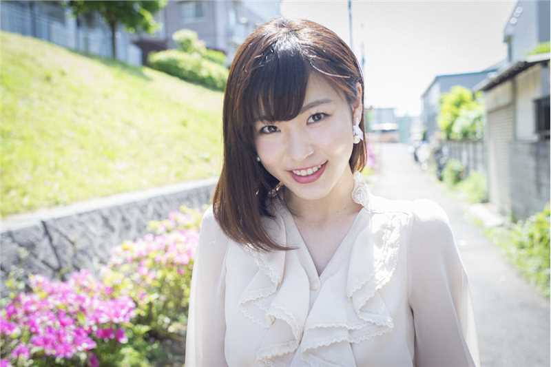 最全日本短裙美女河村美咲清纯街拍大片壁纸