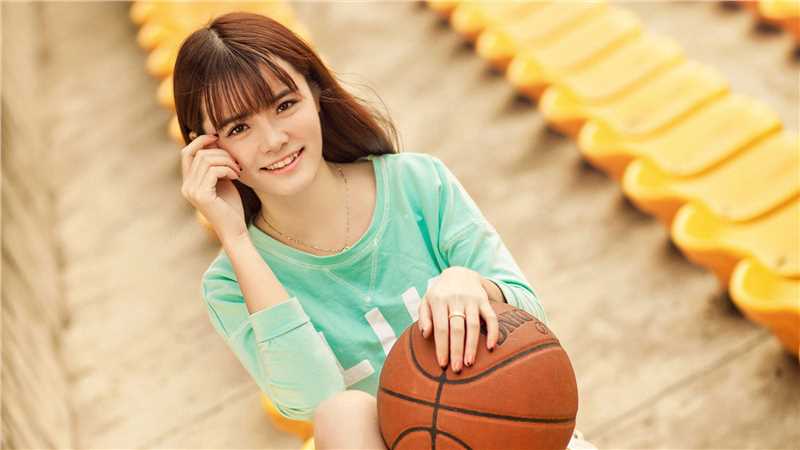 最新小清新清纯美女校花孔一红高清桌面壁纸壁纸