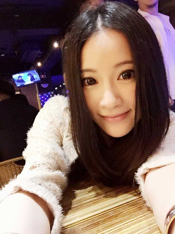 最新台湾美女廖芷晴清纯可爱照壁纸