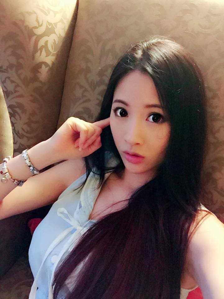 最新台湾美女廖芷晴清纯可爱照壁纸