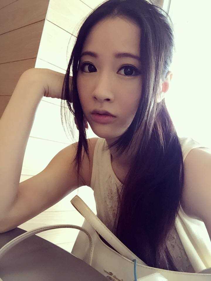 最新台湾美女廖芷晴清纯可爱照壁纸