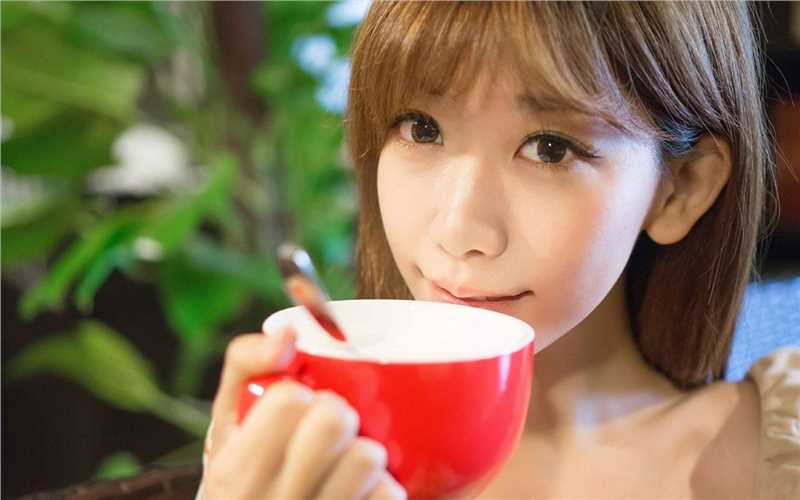 最新清纯美女校花唯美壁纸桌面壁纸