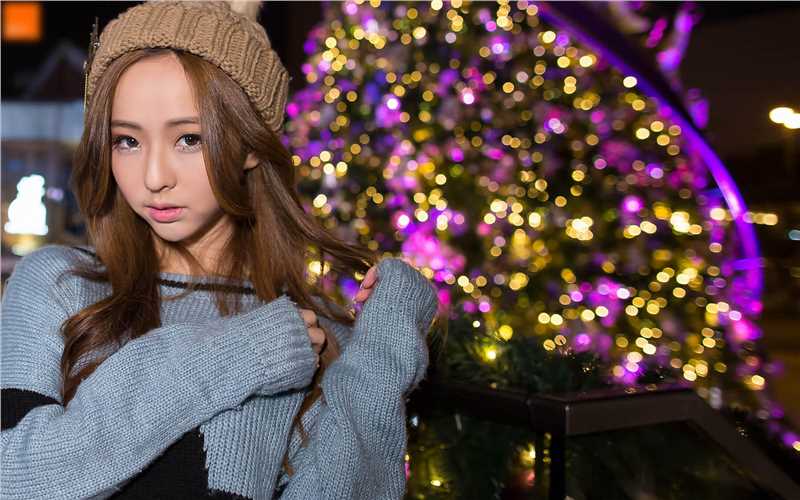 清纯长发女孩夜拍桌面壁纸大全