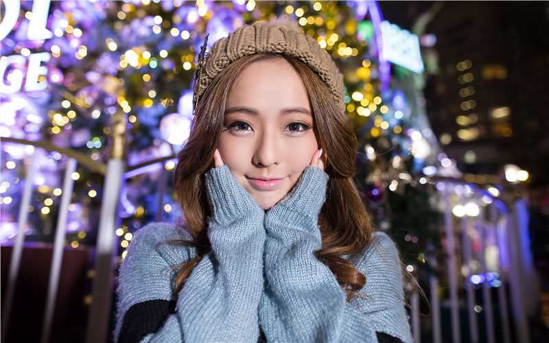 清纯长发女孩夜拍桌面壁纸大全