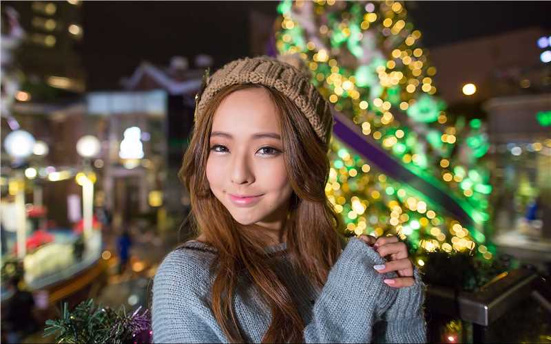 清纯长发女孩夜拍桌面壁纸大全
