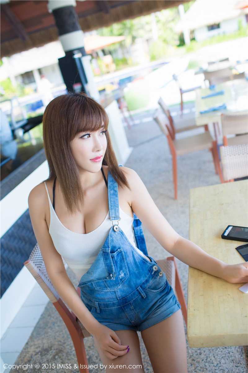 特别专辑爱蜜社清纯可爱女生程小烦户外合集图片