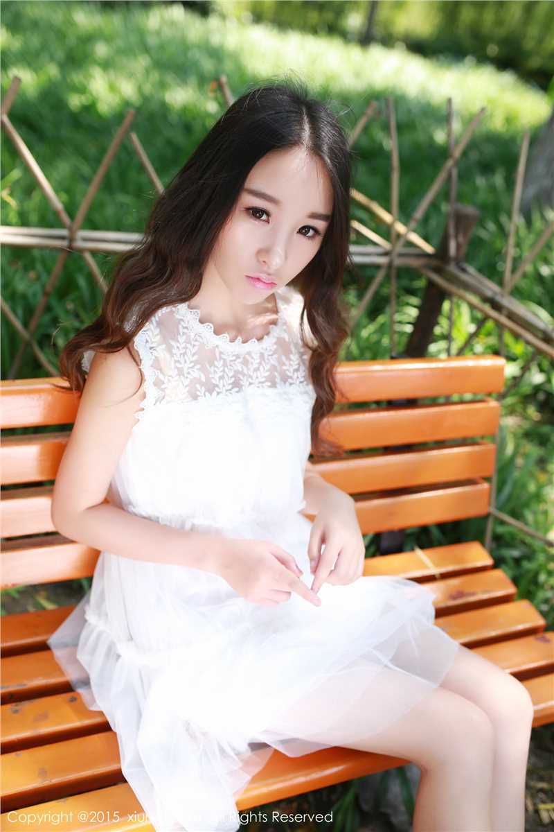 特别专辑秀人网长发mm梓萱Crystal清纯唯美外拍照图片