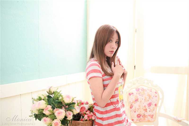 特别专辑90后清纯女孩小橘室内照片图片