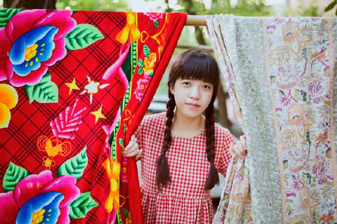 特别专辑格子短裙女生户外清纯唯美写照