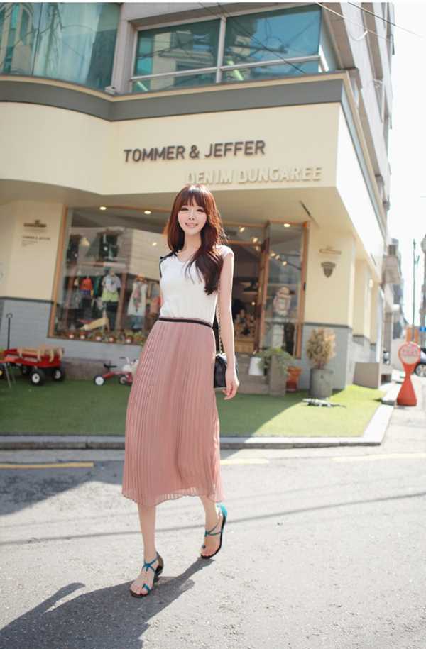 特别专辑韩国美女金信英清纯迷人街拍图片