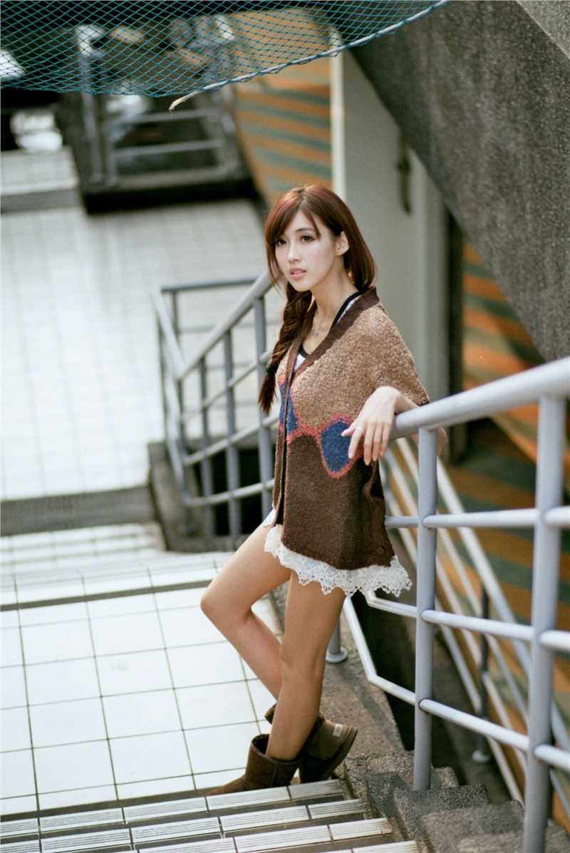 特别专辑台湾清纯女生Kila晶晶校园大片图片