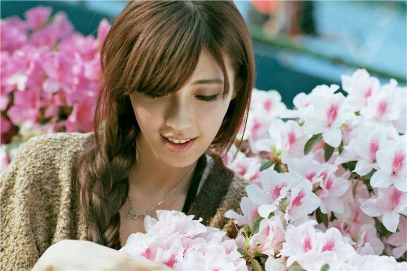 特别专辑台湾清纯女生Kila晶晶校园大片图片