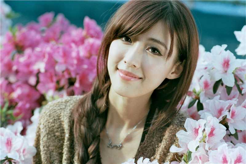 特别专辑台湾清纯女生Kila晶晶校园大片图片