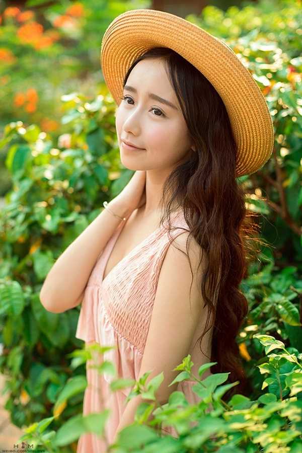 最新清纯女生夕阳西下唯美图集