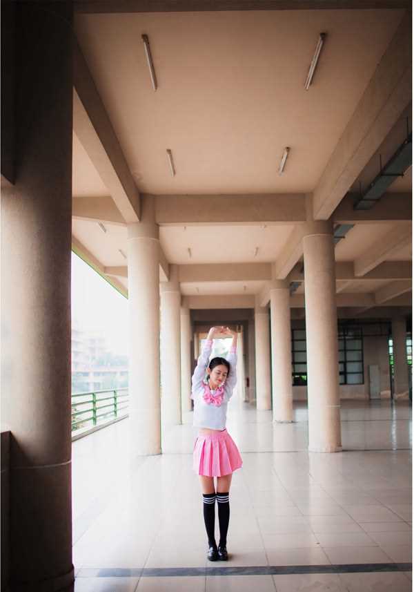 优质清纯校花阿能古水手服迷人相册