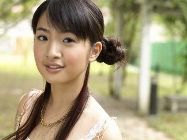 最新台湾邻家女孩林依晨清纯迷人写照图集