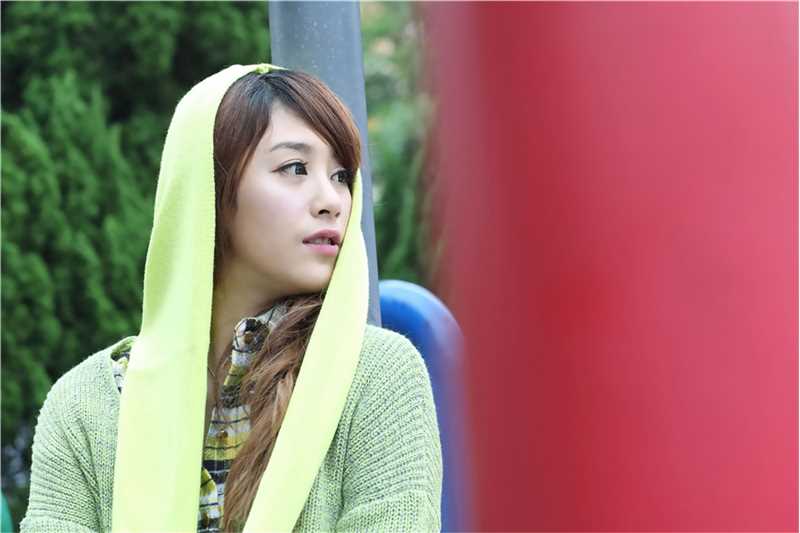 优质台湾模特夏晴MISO初秋室外迷人相册